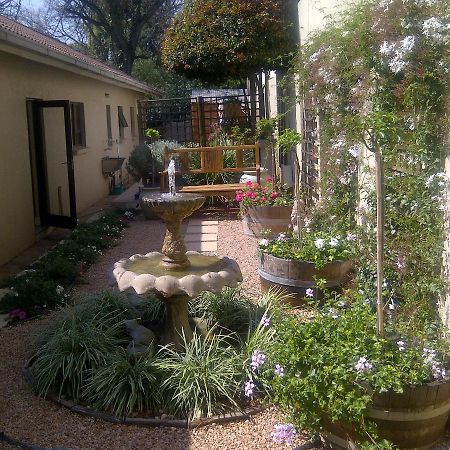 A Hundred Thousand Welcomes B&B Sandton Eksteriør billede