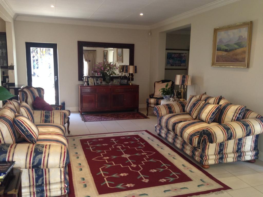 A Hundred Thousand Welcomes B&B Sandton Eksteriør billede
